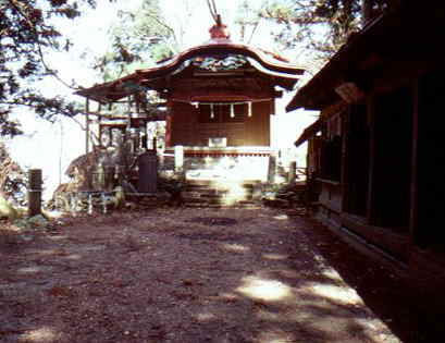 神社境内