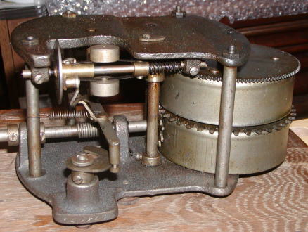 2丁ゼンマイ機械